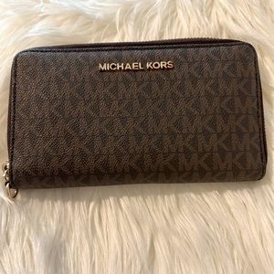 MK wallet